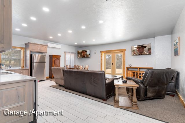 44614 E 355 Road, Ketchum, OK 74349