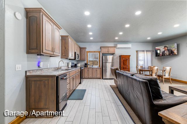 44614 E 355 Road, Ketchum, OK 74349