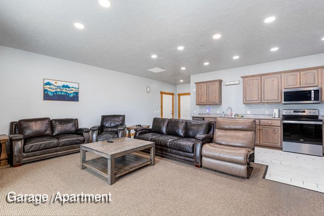 44614 E 355 Road, Ketchum, OK 74349