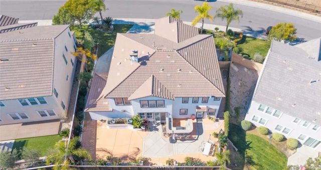 30085 Trois Valley, Murrieta, CA 92563