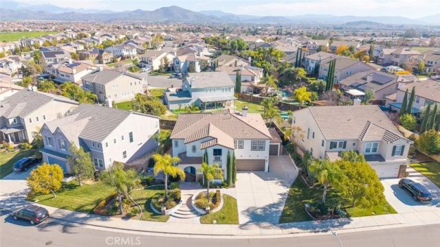 30085 Trois Valley, Murrieta, CA 92563