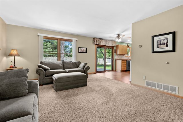 6527 Sussex Street, Portage, MI 49024