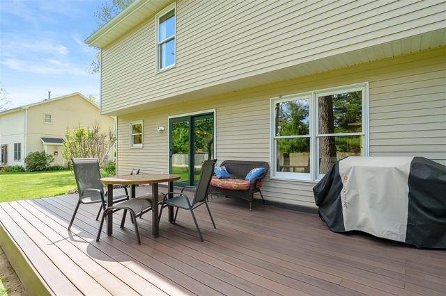 6527 Sussex Street, Portage, MI 49024