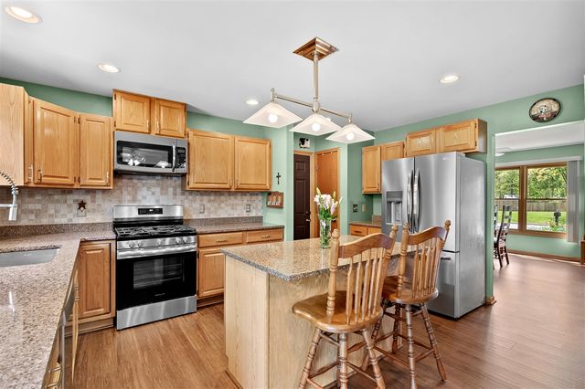 6527 Sussex Street, Portage, MI 49024