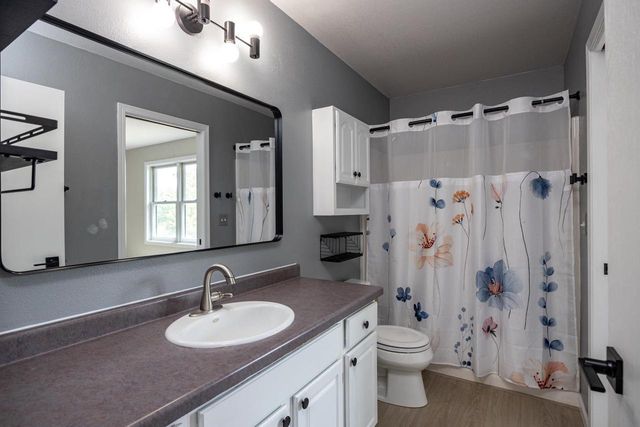 1005 FREEDOM AVENUE, Oshkosh, WI 54901