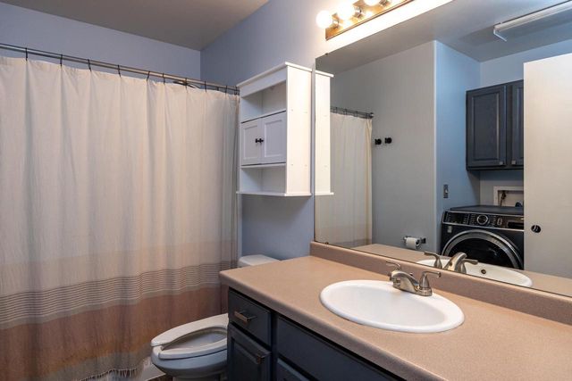 1005 FREEDOM AVENUE, Oshkosh, WI 54901