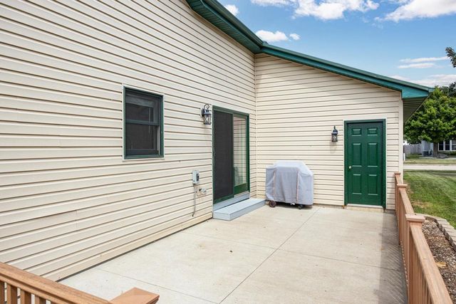 1005 FREEDOM AVENUE, Oshkosh, WI 54901