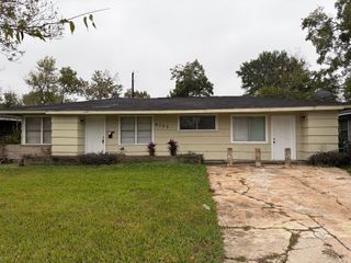 6122 Glenhurst Drive, Houston, TX 77033