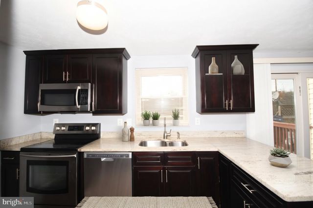 19542 TWINFLOWER CIR, Germantown, MD 20876