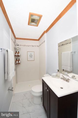 19542 TWINFLOWER CIR, Germantown, MD 20876