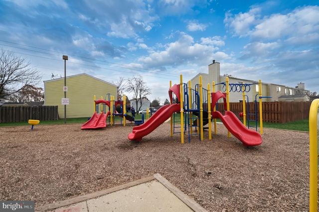 19542 TWINFLOWER CIR, Germantown, MD 20876