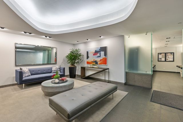 240 E ILLINOIS Street 1509, Chicago, IL 60611