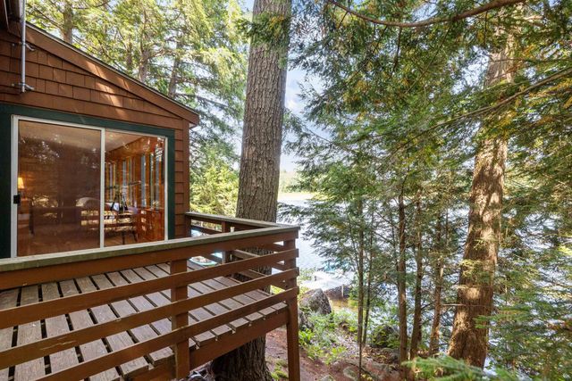 69 Buoniello Road, Moultonborough, NH 03254
