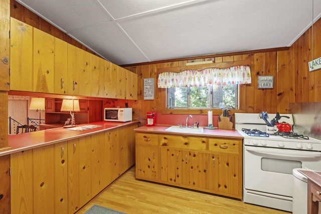 69 Buoniello Road, Moultonborough, NH 03254