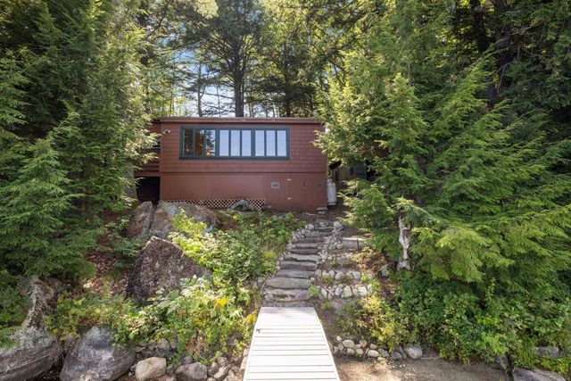 69 Buoniello Road, Moultonborough, NH 03254