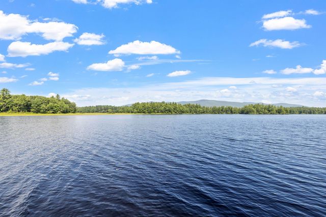 69 Buoniello Road, Moultonborough, NH 03254