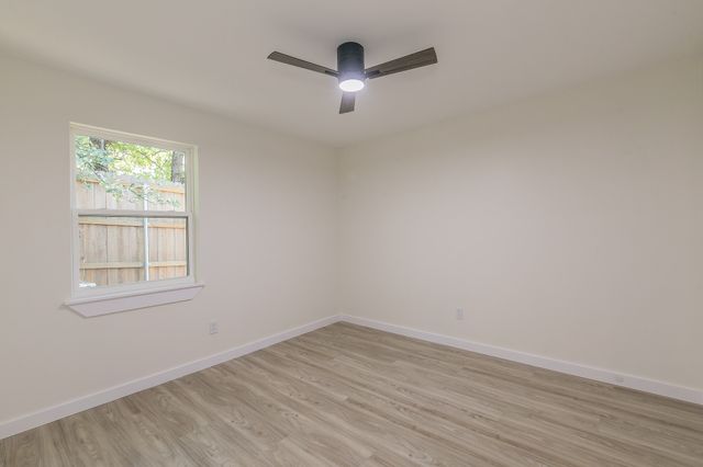 5810 Sagebrush Trail, Arlington, TX 76017