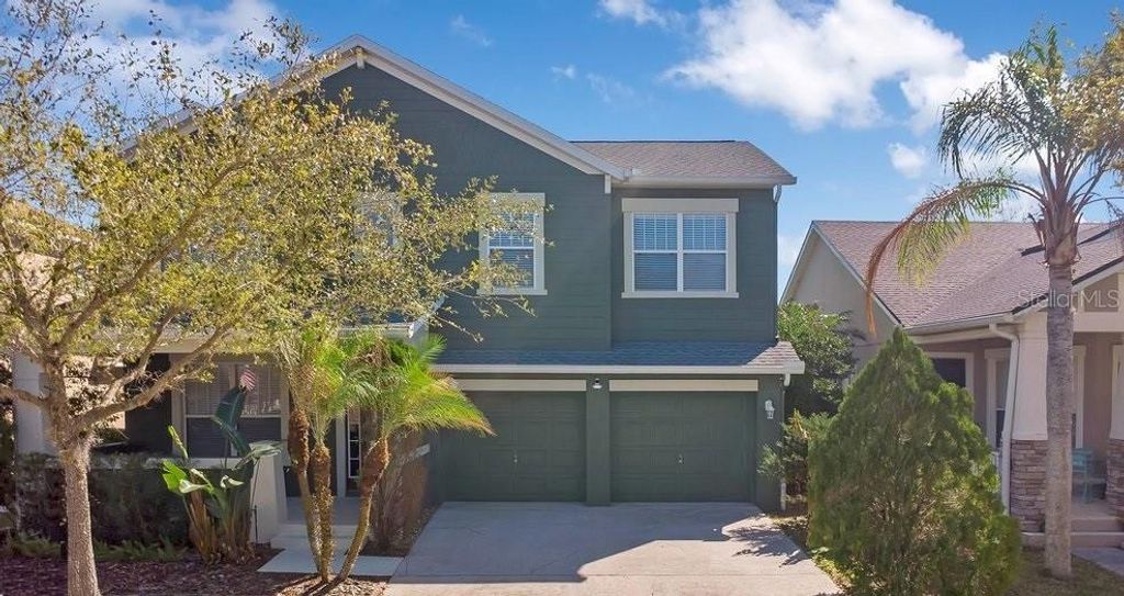 Image 28 of property listing at 14149 LAKE LIVE OAK DRIVE, Orlando, FL 32828