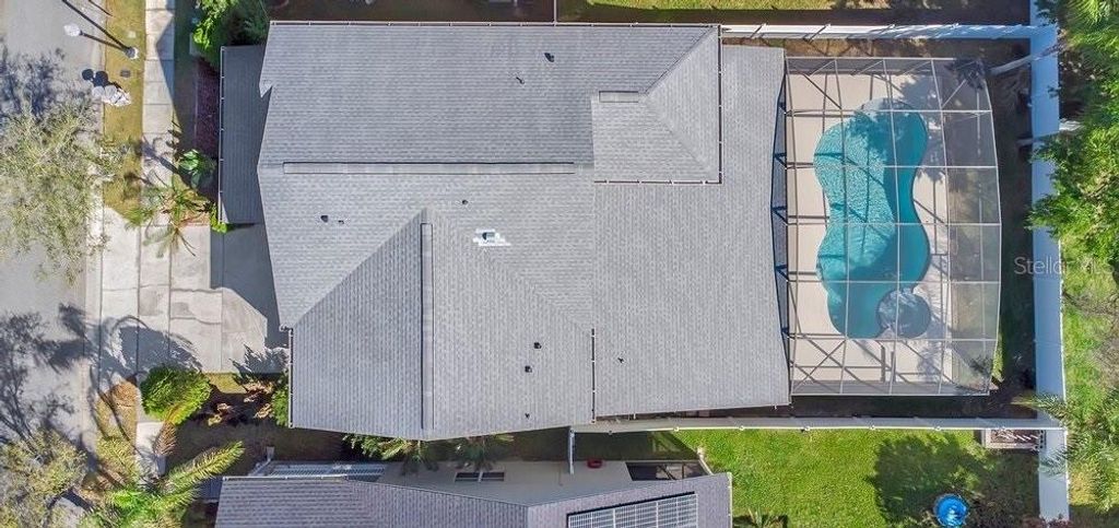 Image 30 of property listing at 14149 LAKE LIVE OAK DRIVE, Orlando, FL 32828