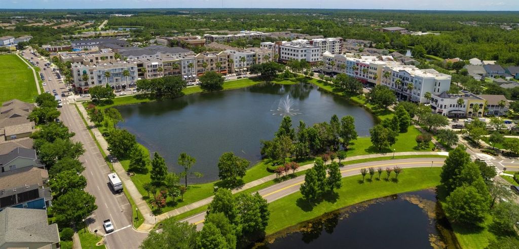 Image 33 of property listing at 14149 LAKE LIVE OAK DRIVE, Orlando, FL 32828