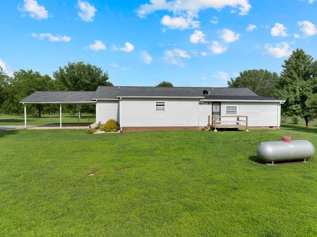 1936 Word Rd, Lewisburg, TN 37091