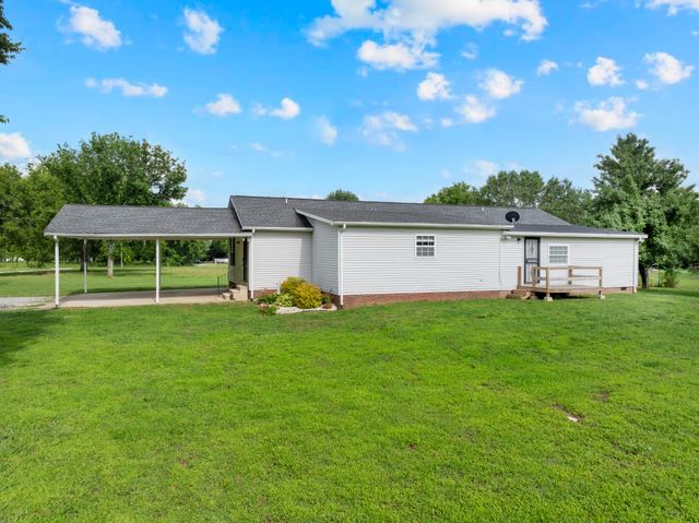1936 Word Rd, Lewisburg, TN 37091
