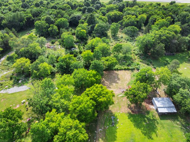 1936 Word Rd, Lewisburg, TN 37091