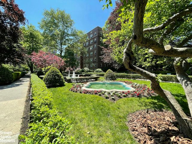 7735 113th St Apt 3A, New York City, NY 11375