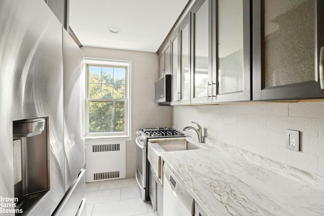 7735 113th St Apt 3A, New York City, NY 11375