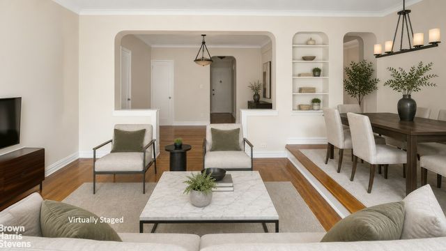7735 113th St Apt 3A, New York City, NY 11375