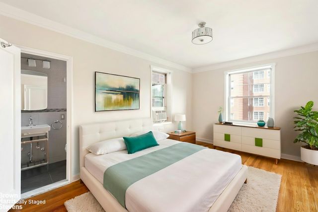 7735 113th St Apt 3A, New York City, NY 11375