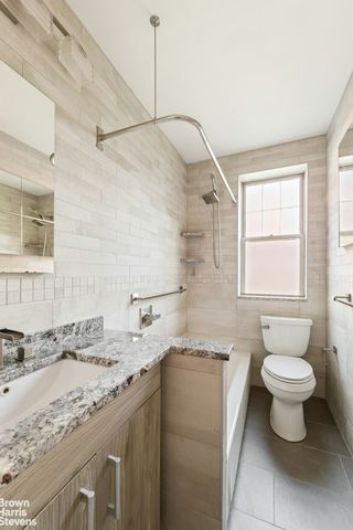 7735 113th St Apt 3A, New York City, NY 11375