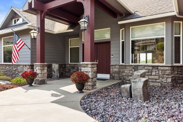 1305 N KING JAMES Ln, Liberty Lake, WA 99019