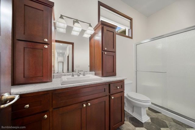 1305 N KING JAMES Ln, Liberty Lake, WA 99019