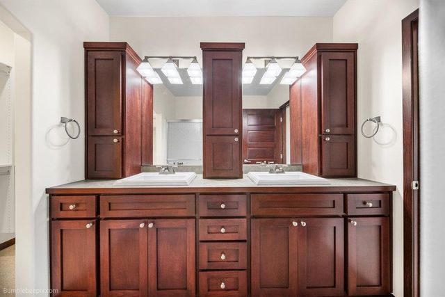 1305 N KING JAMES Ln, Liberty Lake, WA 99019