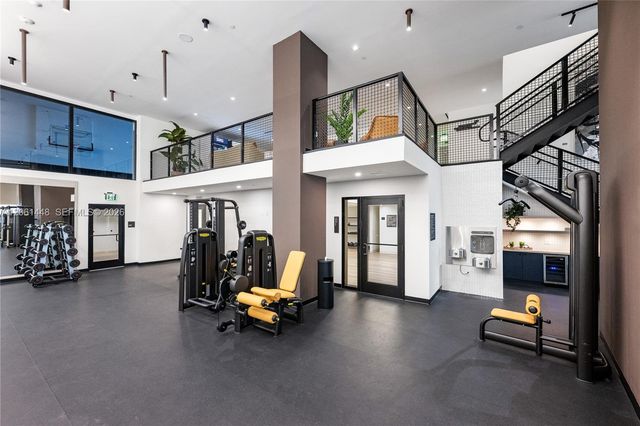 225 N Miami Ave 1506, Miami, FL 33128