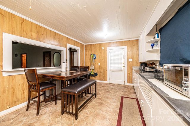 5325 NC 16 Highway N, Claremont, NC 28610