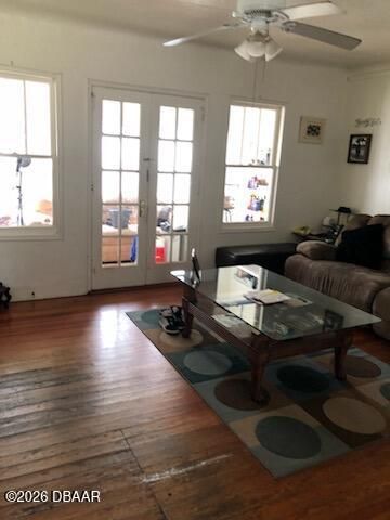 211 Live Oak Avenue, Daytona Beach, FL 32114