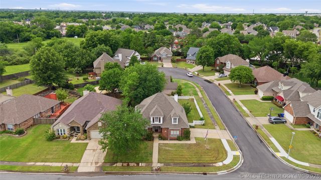 3000 W Hartford Street, Broken Arrow, OK 74012