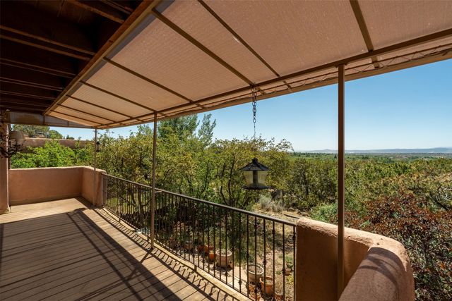 151 Gonzales Rd 42, Santa Fe, NM 87501