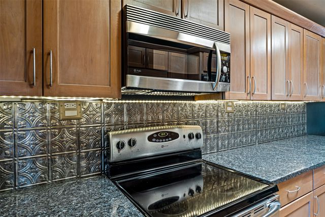 151 Gonzales Rd 42, Santa Fe, NM 87501