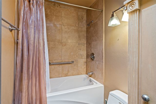 151 Gonzales Rd 42, Santa Fe, NM 87501