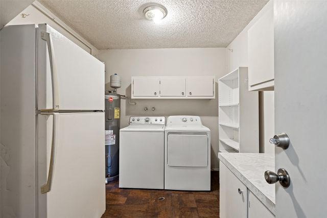 151 Gonzales Rd 42, Santa Fe, NM 87501