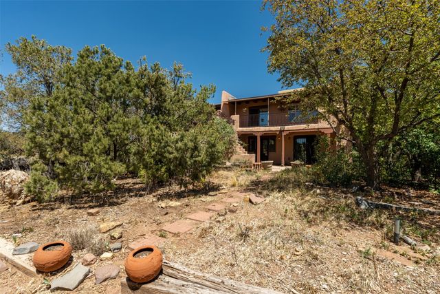 151 Gonzales Rd 42, Santa Fe, NM 87501