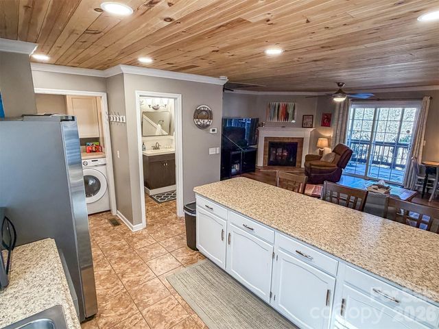 174 Grouse Moor Drive 2, Sugar Mountain, NC 28604