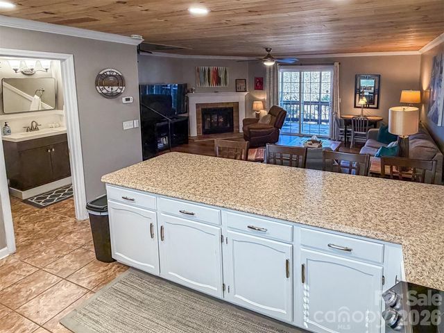 174 Grouse Moor Drive 2, Sugar Mountain, NC 28604