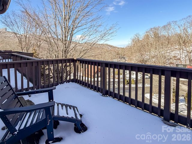174 Grouse Moor Drive 2, Sugar Mountain, NC 28604