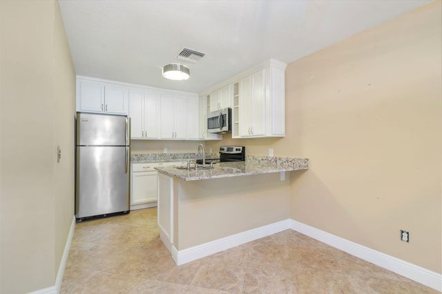 13318 Deer Creek Drive, West Palm Beach, FL 33418