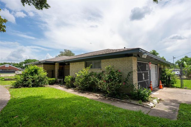 4402 Balkin Street, Houston, TX 77021