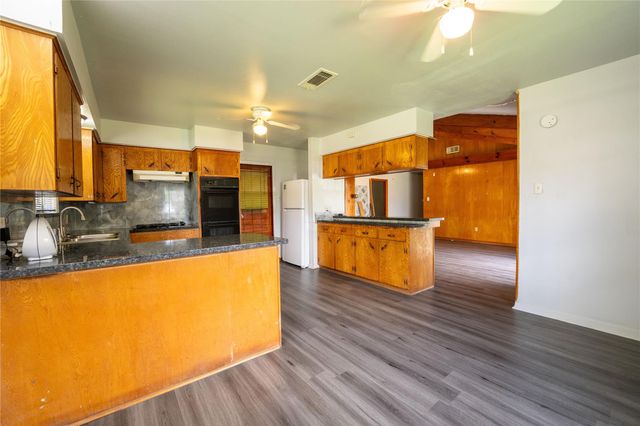 4402 Balkin Street, Houston, TX 77021